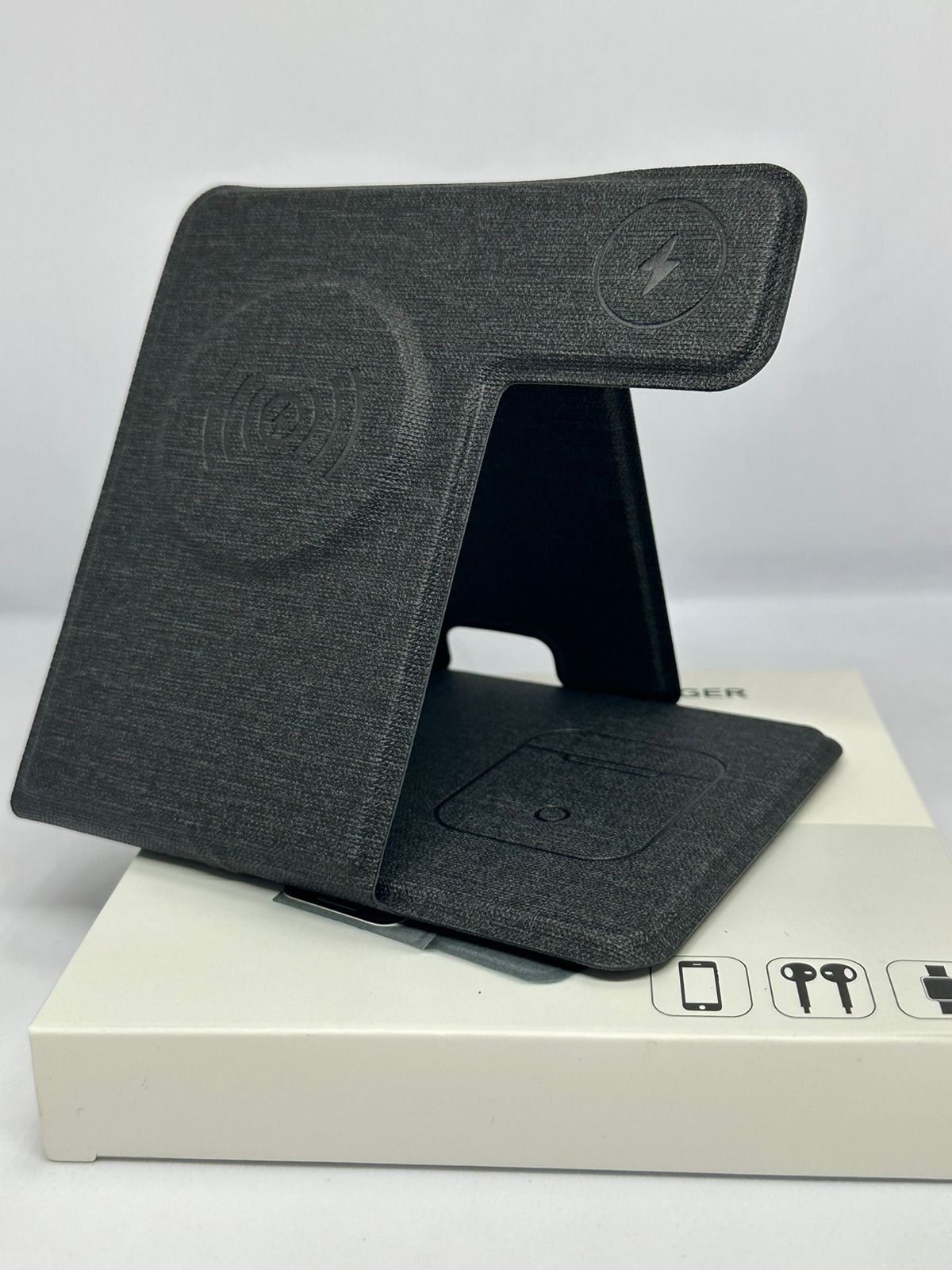 3 in 1 folding wireless charger 3 in 1 folding wireless charger